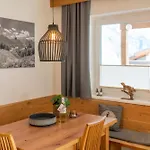 Haus Floria 2 Lejlighed Neukirchen am Großvenediger