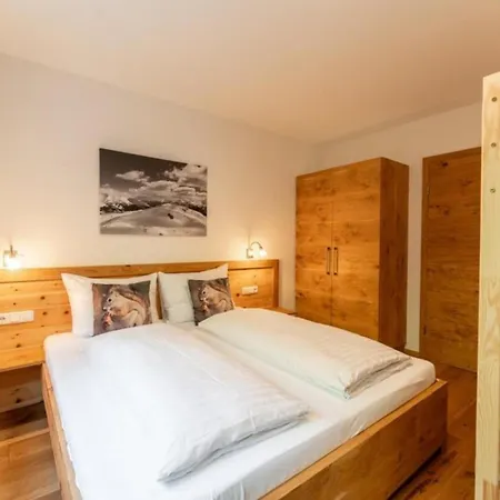 Haus Floria 2 Appartamento Neukirchen am Großvenediger